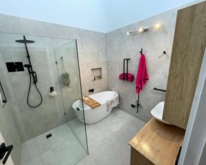 bathroom with tub - renovation builders melbourne